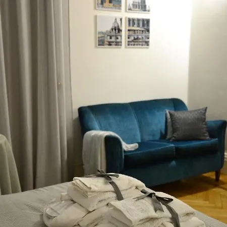 Bed & Breakfast Rhome31 *